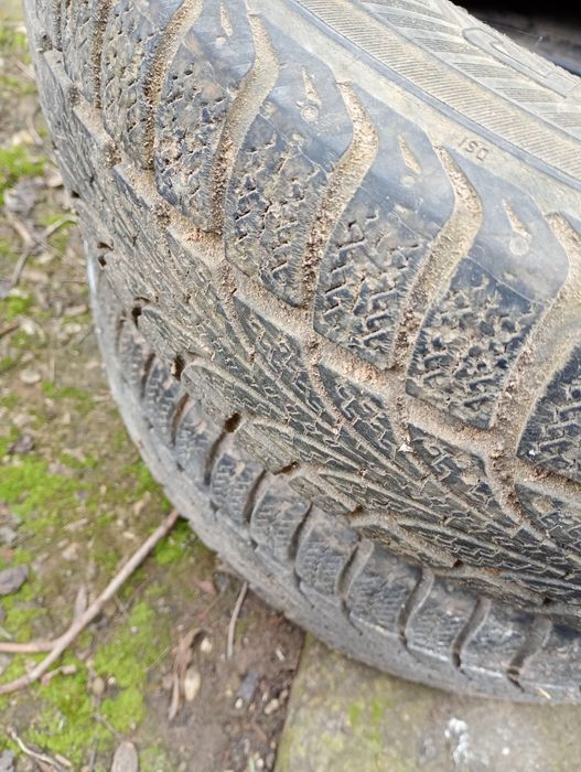 Anvelope iarna noi 175/65 r 14 și jenti tabla r 16