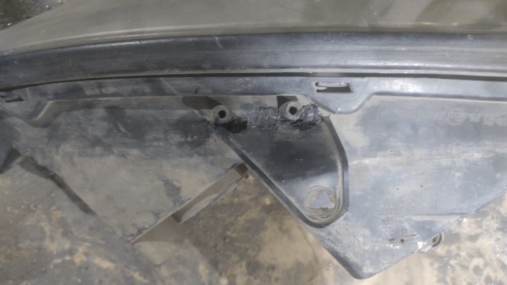 Продам фары от камри 30