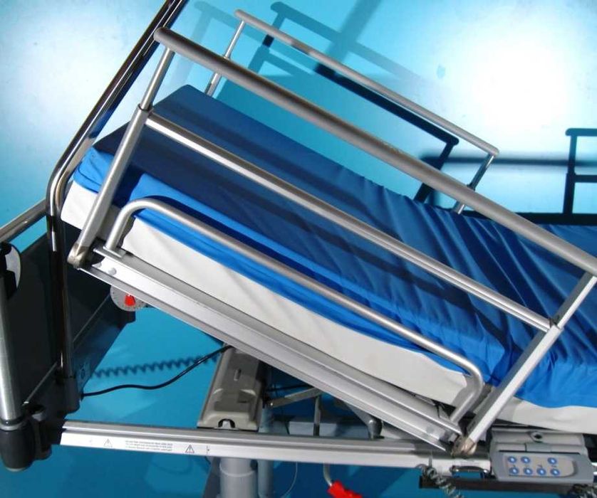 Pat medical electric ingrijire pacienti 4 sectiuni Volker Klinikbett