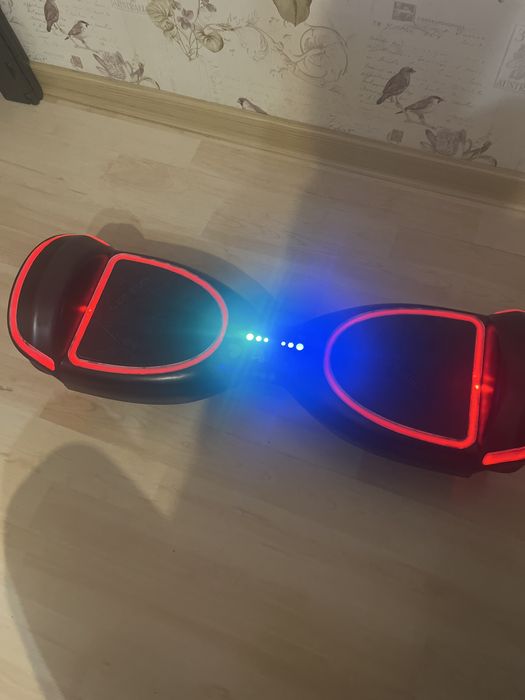 Hoverboard cu lumini