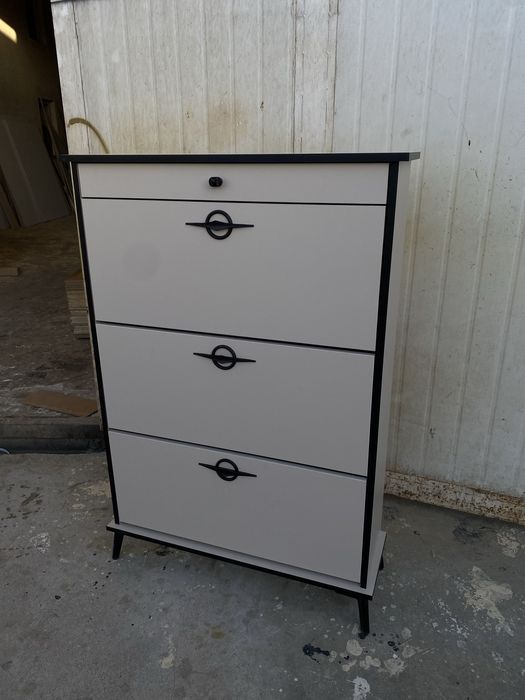 Мебель для обуви!