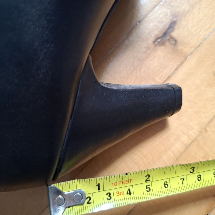 Clarks. Дамски обувки от естествена кожа.
