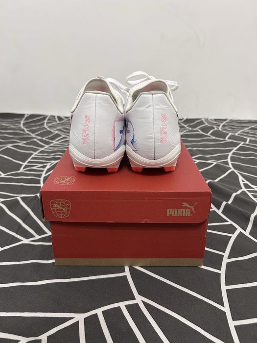 Бутонки White-PUMA Black-Glowing Red