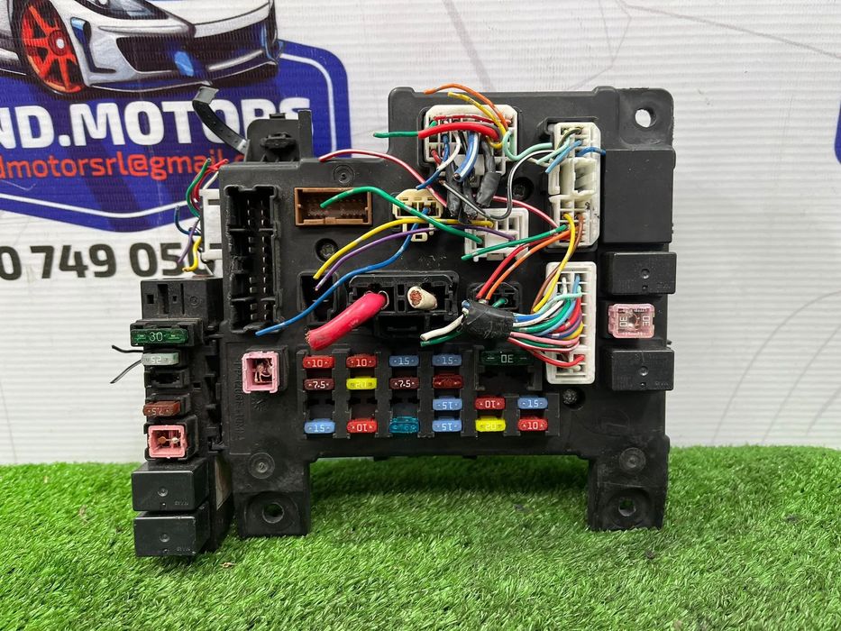 TABLOU PANOU SIGURANTE MITSUBISHI OUTLANDER 2 2.2 DIESEL 2009 COD OEM 8637A319 519087A18 2005-2012