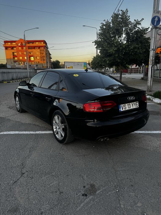 Audi A4 B8 2.0 TDI 143 CP Automat | 2010 | 325.000 km