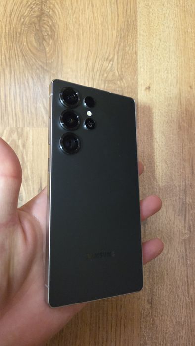 Samsung S25 Ultra - 512gb stocare