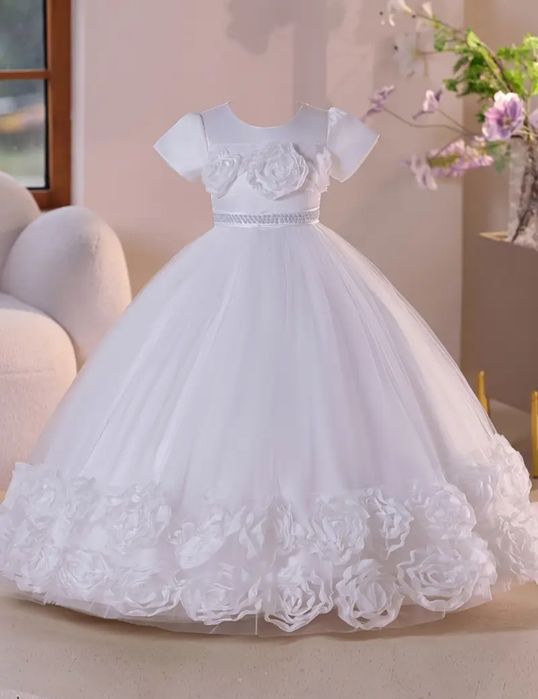 Платья на  прокат с доставкой