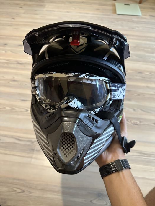 Каска за мотор/колело с очила