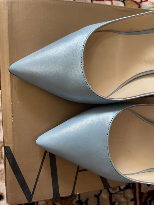 Туфли лабутены голубые