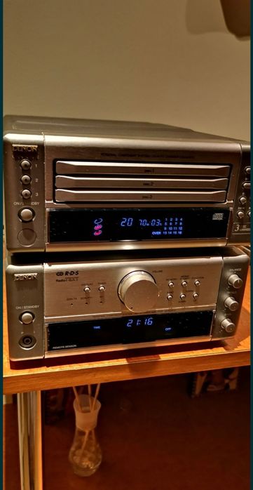 Denon Udcm- M10 CD Player 3 Disc