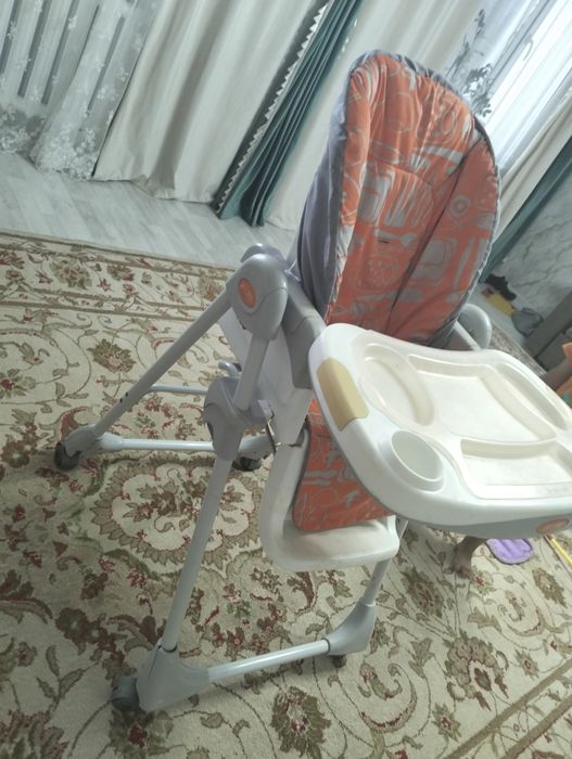 Детский столик..