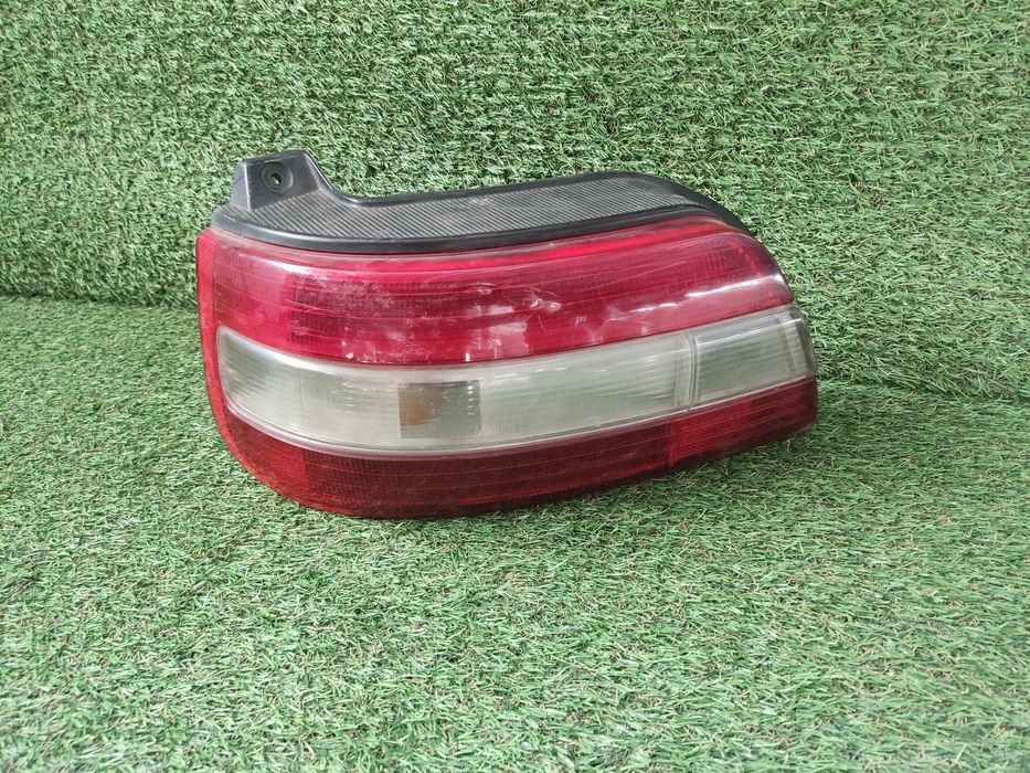 Фонарь Toyota starlet