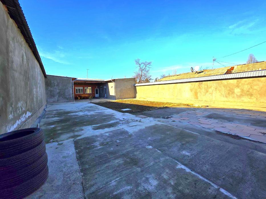 Продаётся земельный 5,68 сотки участок Карасу-6 Авайхон махаля