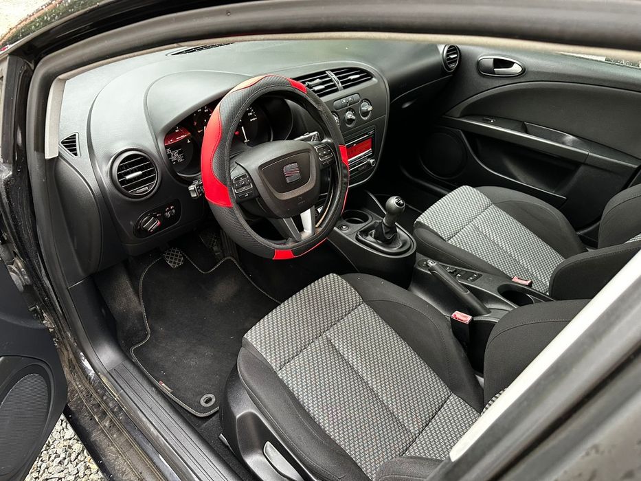 Vand/Schimb Seat Leon 2010 - 1.2TSI 105CP E5 - Clima, Pilot aut..
