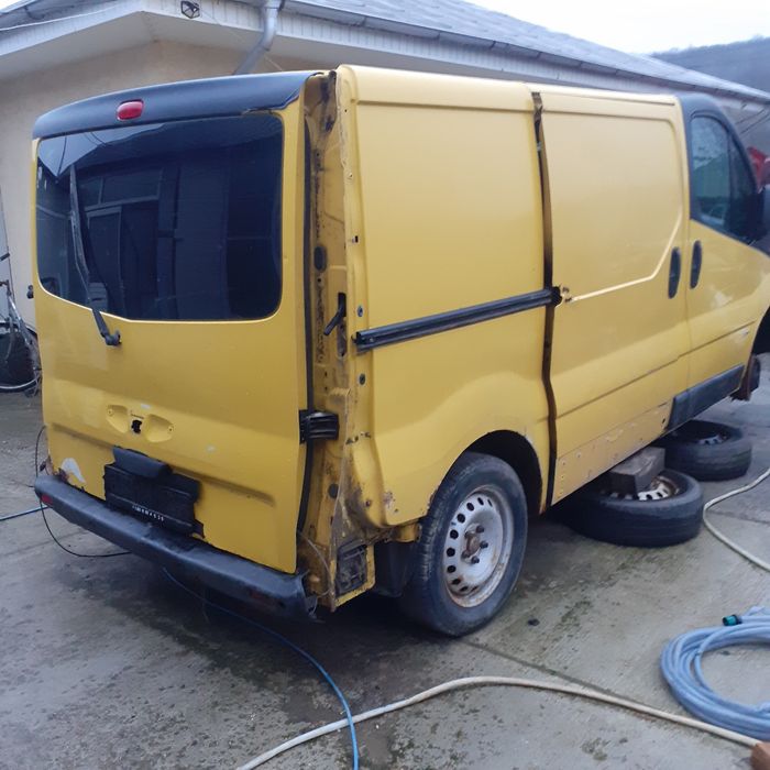 Autoutilitara Opel Vivaro 1.9 diesel 2005