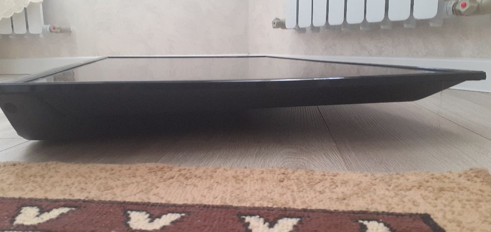 Продаётся Смарт-телевизор Artеl