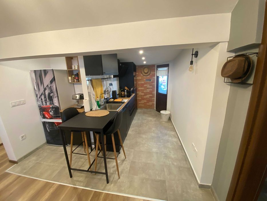 Дава се под наем Двустаен апартамент в София, Център - 75 кв.м за 1072.02 € - Снимка #5