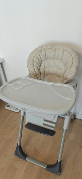 Scaun de masă Joie pentru bebe, reglabil, stare foarte bună