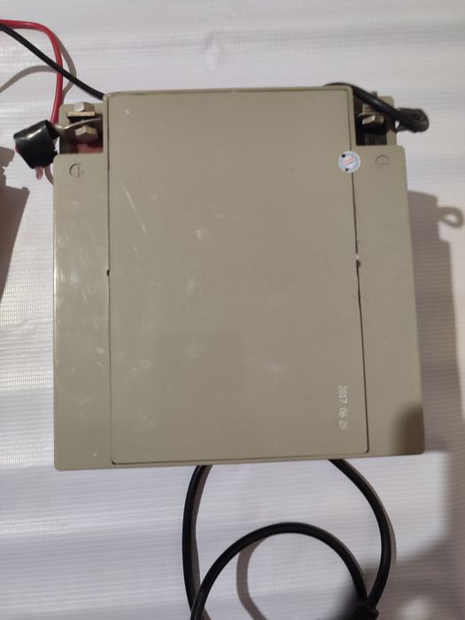 Продается аккумулятор 12v25ah