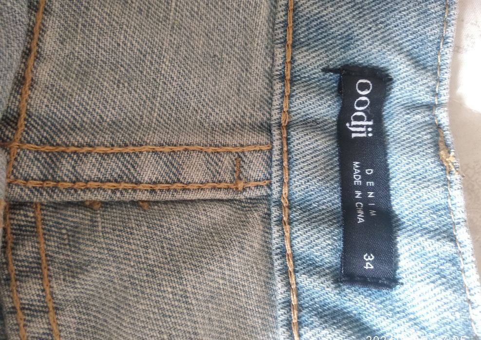 ПРОДАМ Джинсовый комбинезон