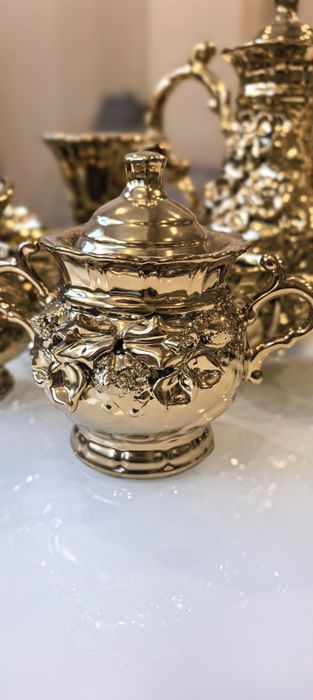 Винтидж порцеланов сервиз за кафе или чай от СССР "Златна роза"