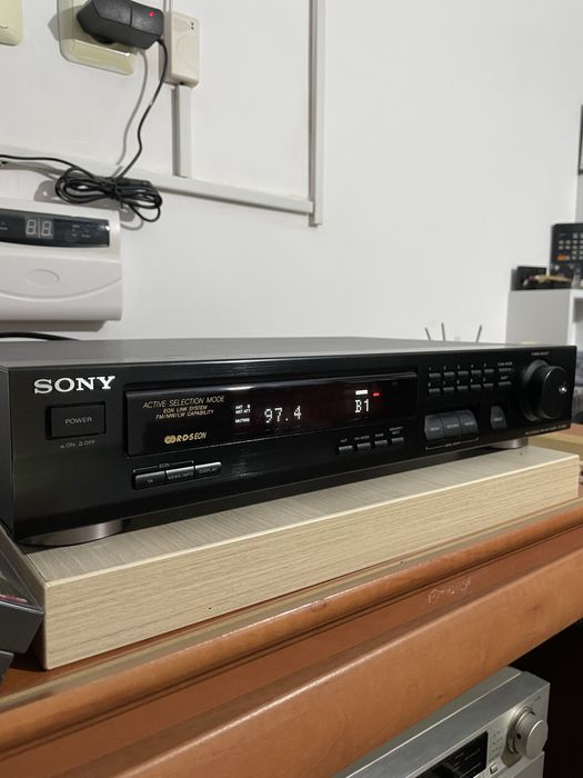 Cd player CDP 797 + Tuner cu RDS ST-s361
