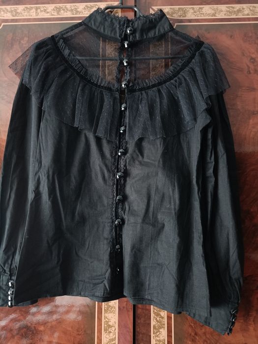 Pulovere goth dama