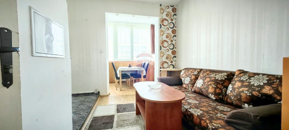 Обзаведена панелна гарсониера под наем, кв."Възраждане", гр.Варна, ЙГ