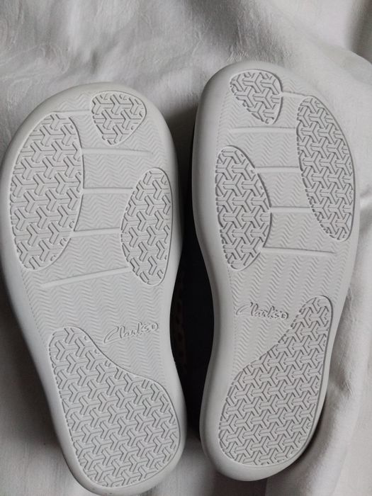 Нови детски обувки CLARKS