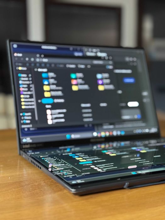 ASUS Zenbook Duo UX8406CA – Ultra 9, 2× OLED 3K – garanție 06/2028 – factură cu TVA