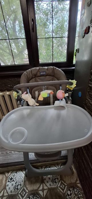 Стульчик для кормления CHICCO
