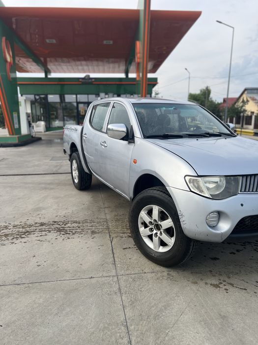Mitsubishi l200 de vanzare