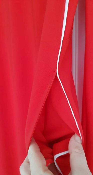 Нова рокля ICE PLAY на ICEBERG размер 38