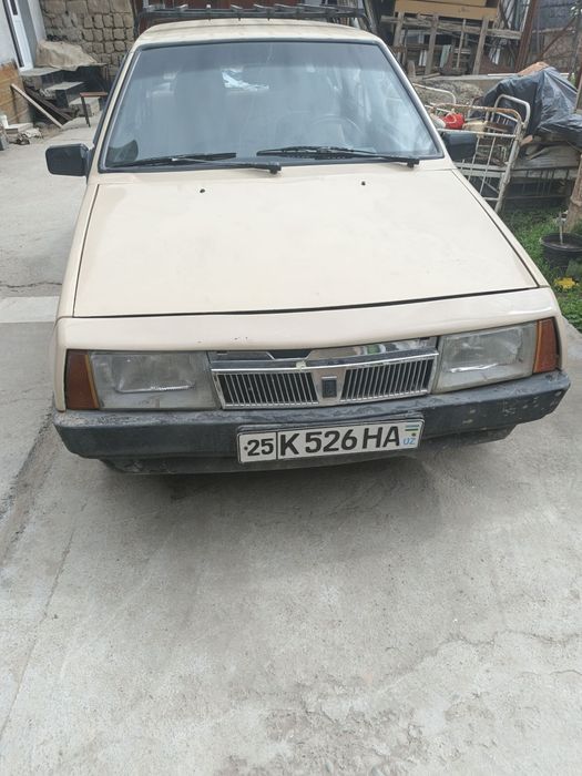 Avtomobil samara 2109