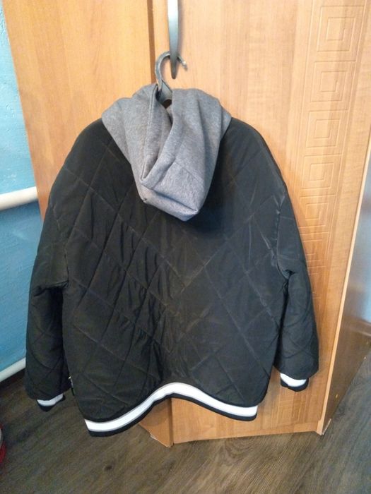 Куртка-бомбер на мальчика