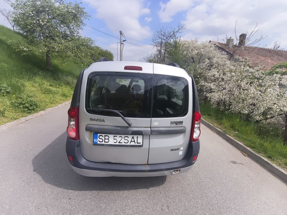 Dacia logan mcv, 7 locuri , aer conditionat, înmatriculată