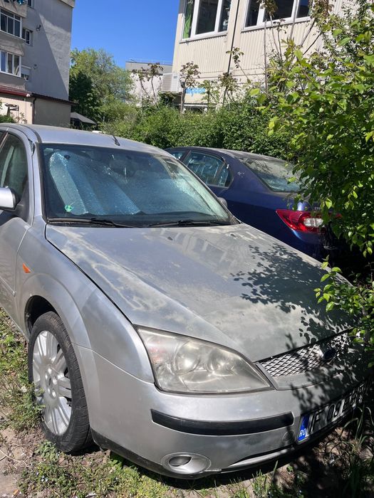 Doua Auto de vanzare Chevrole/Ford