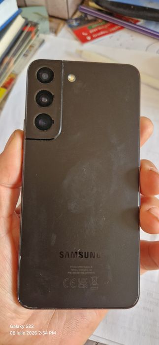 Vând telefon Samsung S22, în perfectă stare de funcționare, merge perfect, tine bateria  foarte bine.