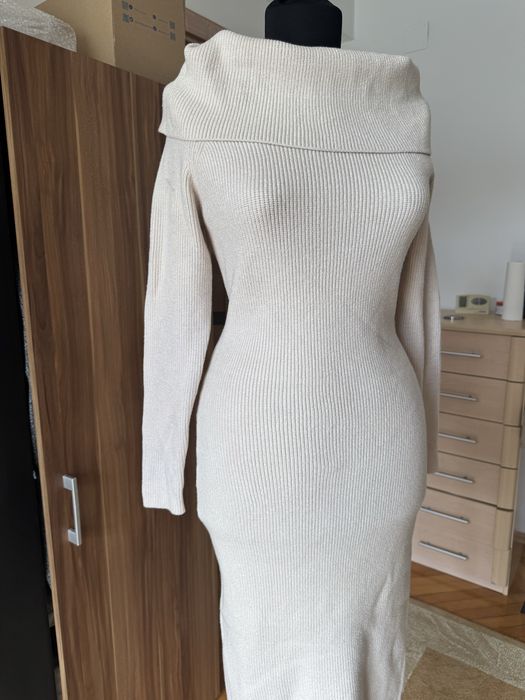 Rochie tricot Reserved M