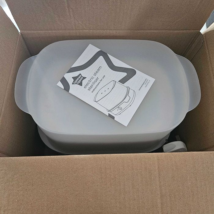 Стерилизатор Tommee Tippee