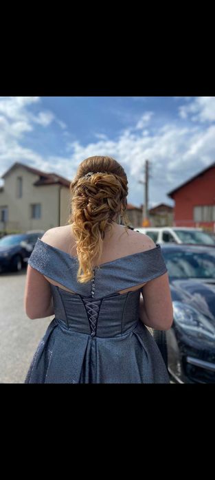 Официална рокля/Бална рокля