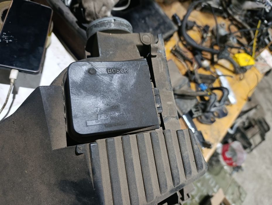 Радиатор с корпусом пассат Б3 2Е