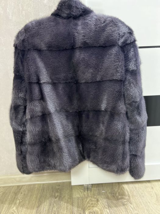 Продам шубу норковую