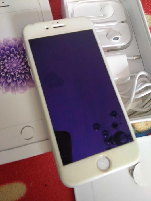 Продам Айфон 6, 16 Гб