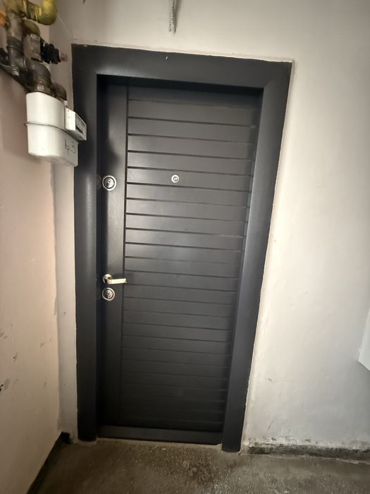 Se vinde apartament parter cu 2 camere mobilat  utilat