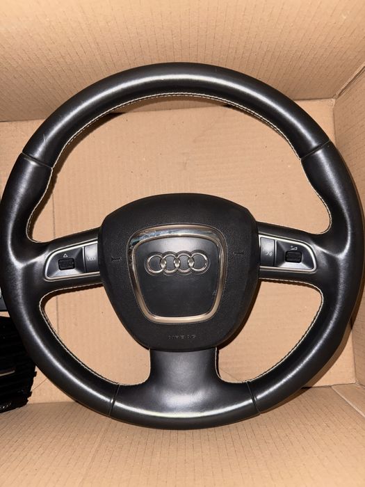 Мулти волан Audi Exclusive и климатроник