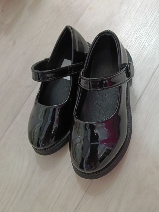 Туфли для девочки