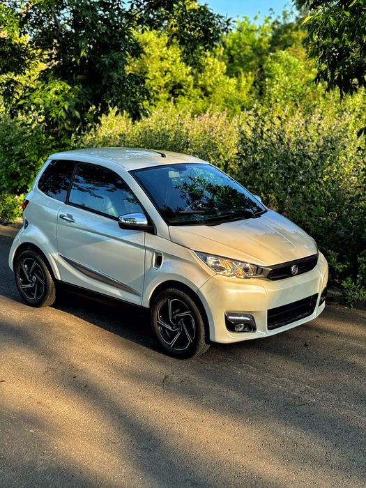 Aixam E-City 2020