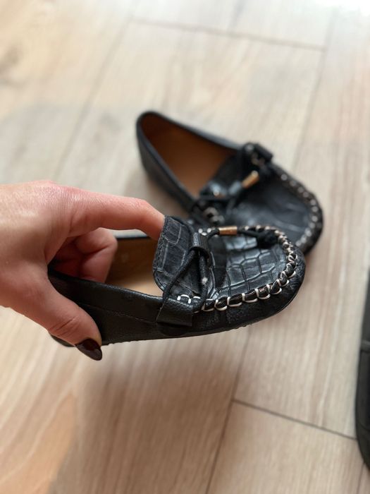 Детски обувки и чехли Armani, Nike и бебешки мокасини