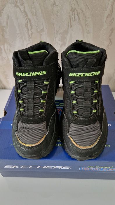 Продам ботинки Skechers! Срочно!